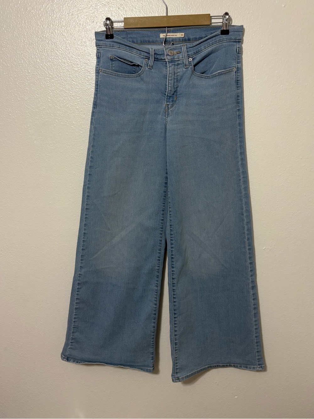 Levi’s Size 30 318 Shaping Wide Leg Jeans Relaxed‎ Baggy Y2K Denim Minimalist